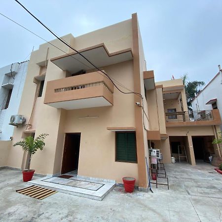 Backpackers Den Hostel Λάκναου Εξωτερικό φωτογραφία