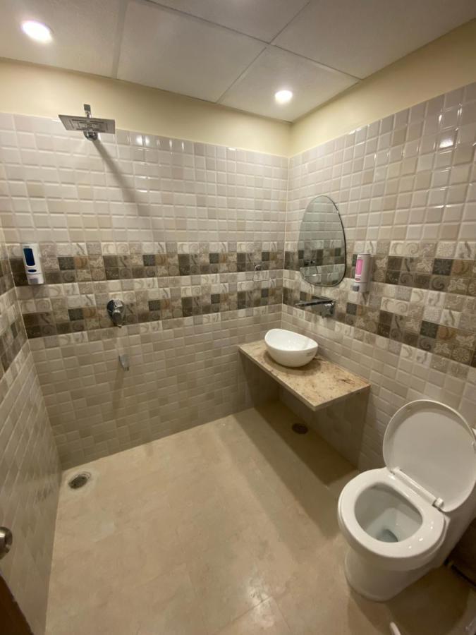 Backpackers Den Hostel Λάκναου Εξωτερικό φωτογραφία