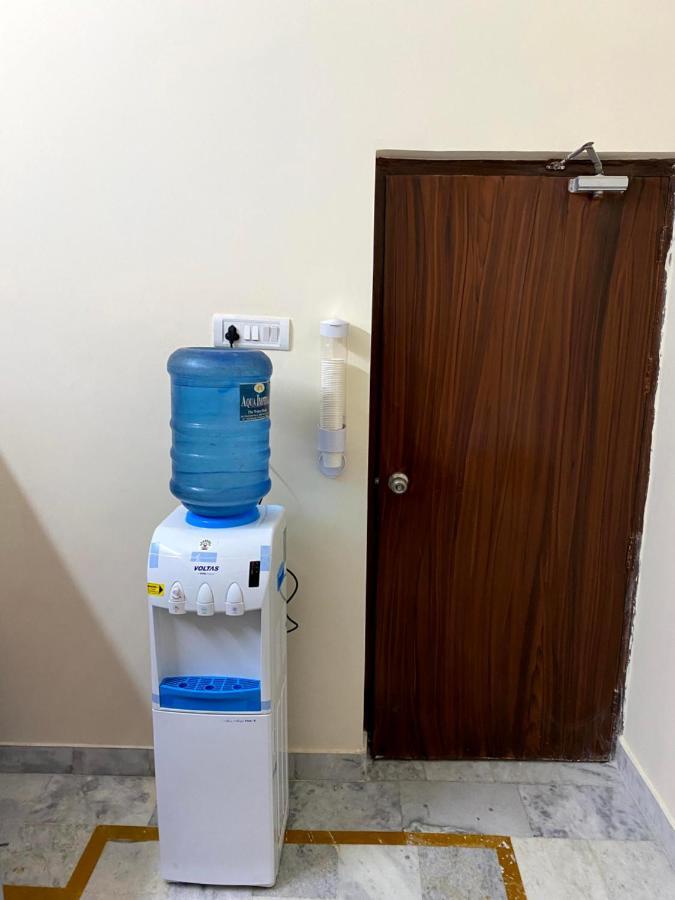 Backpackers Den Hostel Λάκναου Εξωτερικό φωτογραφία