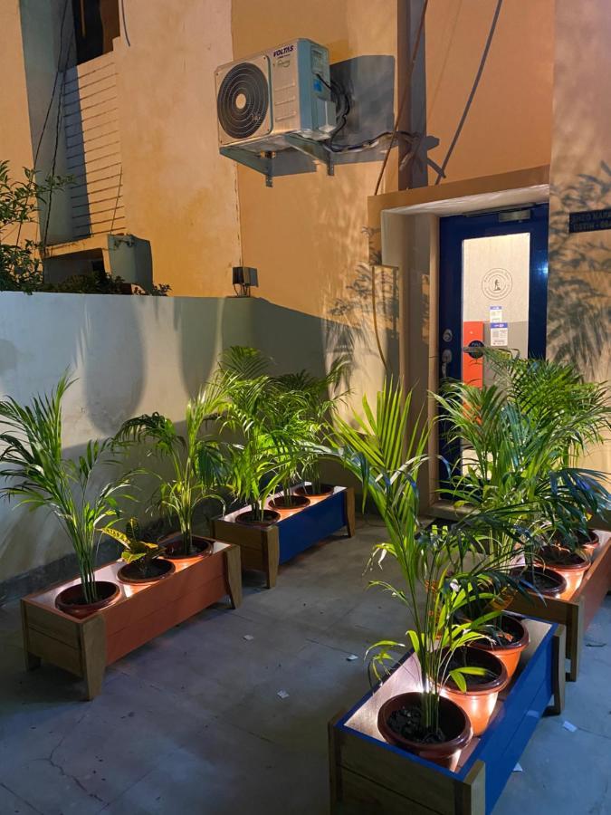 Backpackers Den Hostel Λάκναου Εξωτερικό φωτογραφία